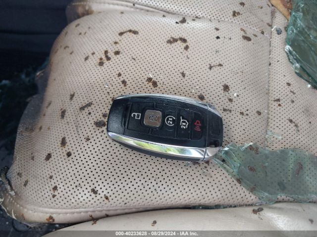 2019 LINCOLN NAVIGATOR L 5LMJJ3HT7KEL12946 Photo 10