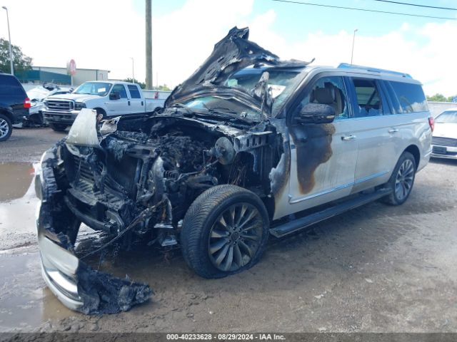 2019 LINCOLN NAVIGATOR L 5LMJJ3HT7KEL12946 Photo 1