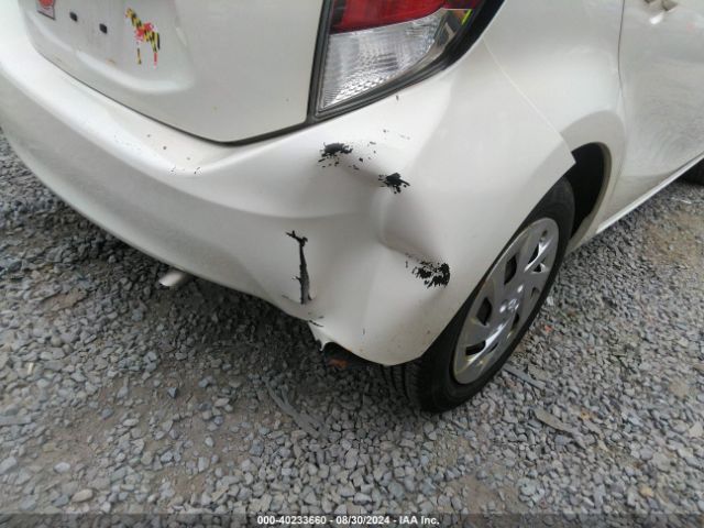 JTDKDTB31G1117693 Toyota Prius C One