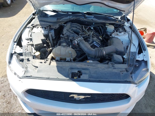 Ford Mustang V6 2016 1FA6P8AM5G5246213 Image 10