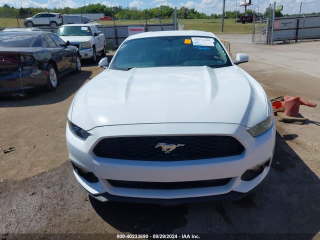 Ford Mustang V6 2016 1FA6P8AM5G5246213 Image 12