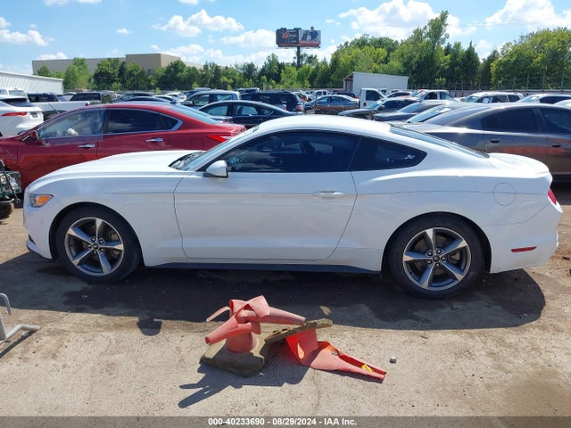 Ford Mustang V6 2016 1FA6P8AM5G5246213 Image 14