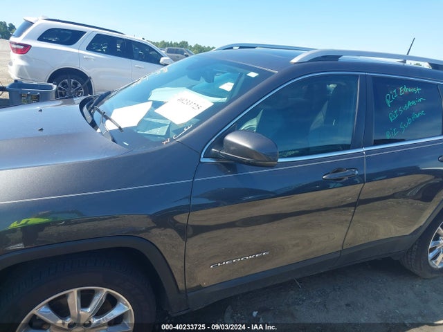 1C4PJMDS0HW605630 Jeep Cherokee Limited 4x4