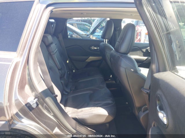 1C4PJMDS0HW605630 Jeep Cherokee Limited 4x4