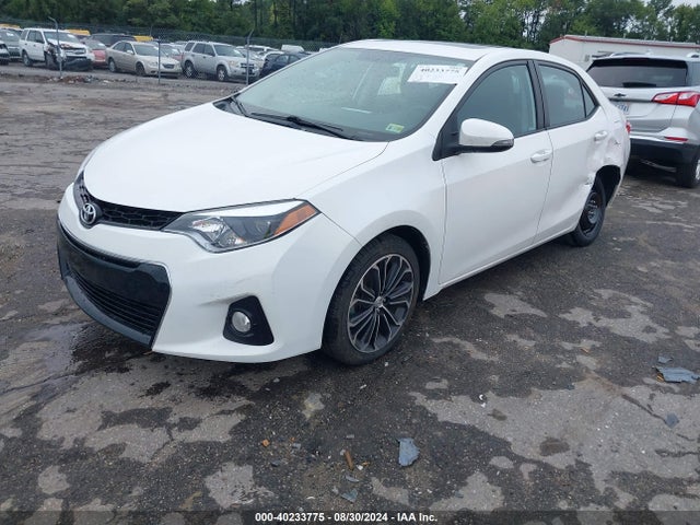 Toyota Corolla S Plus 2015 5YFBURHE1FP348888 Image 2