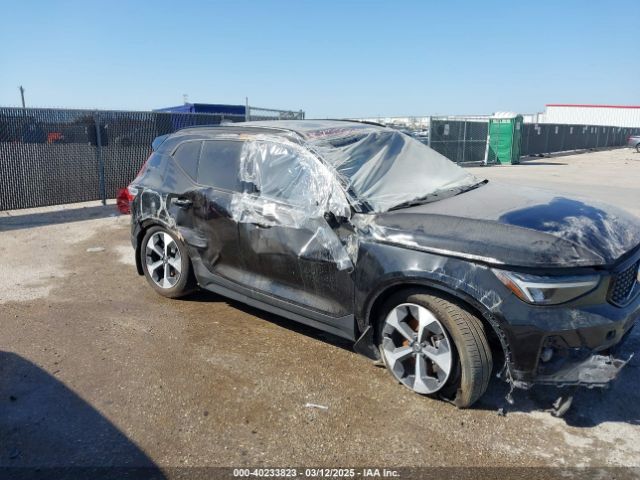 YV4L12UW6P2983721 Volvo Xc40 B5 Plus Dark Theme