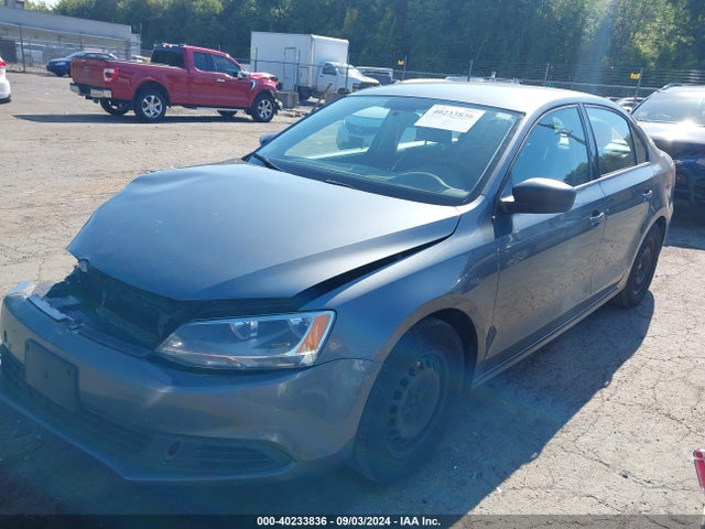 3VW2K7AJ8EM290718 Volkswagen Jetta 2.0l S
