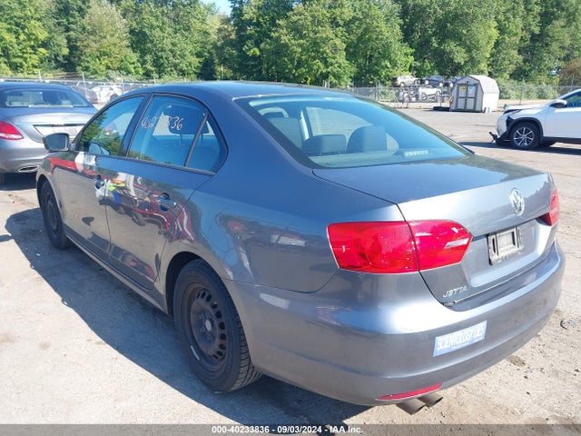 3VW2K7AJ8EM290718 Volkswagen Jetta 2.0l S