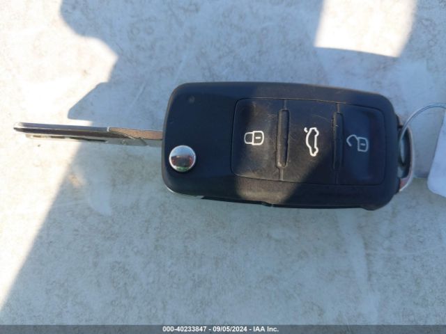 3VWLA7AJ7FM301023 Volkswagen Jetta 2.0l Tdi S