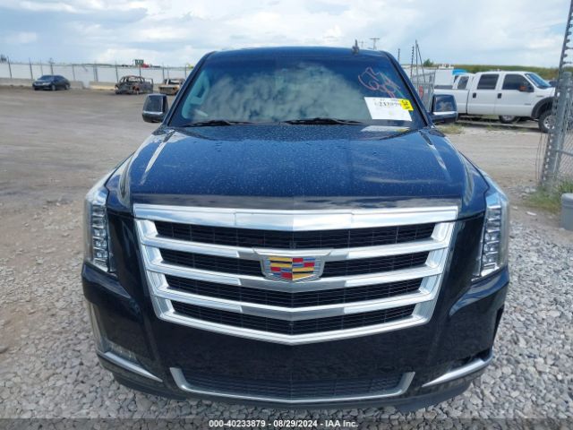 1GYS4BKJ8HR196012 Cadillac Escalade Luxury
