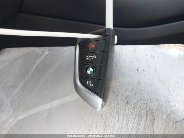 5UXTR7C52KLF23977 BMW X3 Sdrive30i