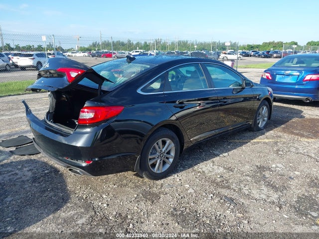 Hyundai SONATA SE 2015 5NPE24AF2FH150262 Image 4