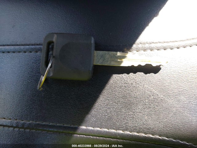 Nissan ROGUE S 2017 KNMAT2MTXHP599035 Image 11