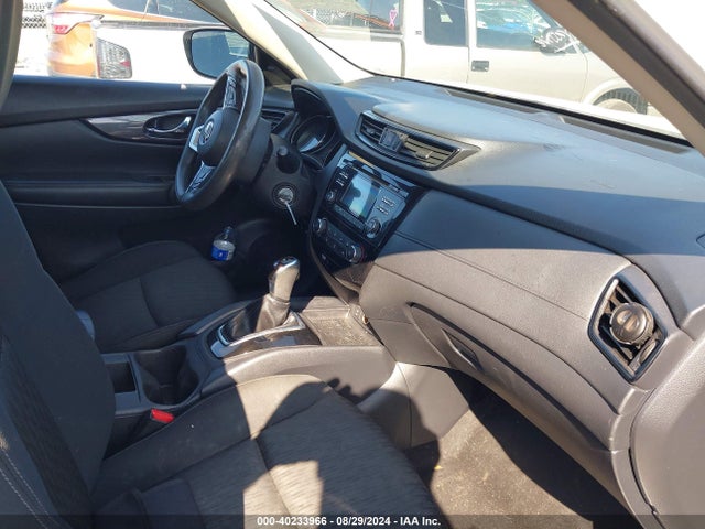 Nissan ROGUE S 2017 KNMAT2MTXHP599035 Image 5