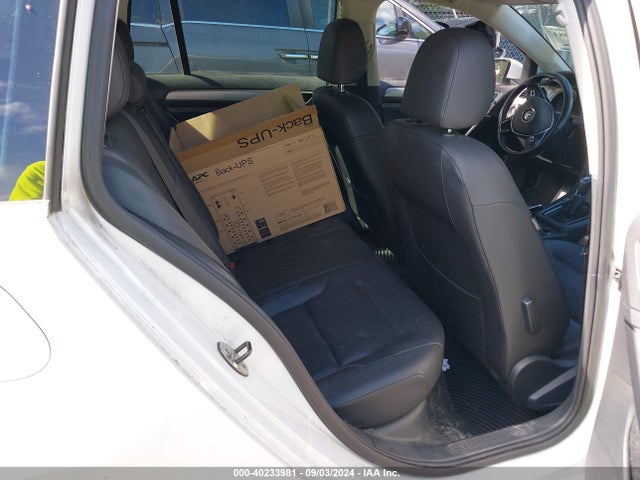 3VWCA7AU3FM514514 Volkswagen Golf Sportwagen Tdi S 4-door