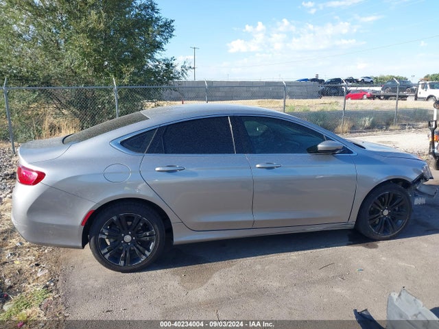 1C3CCCAB6GN134339 Chrysler 200 Limited