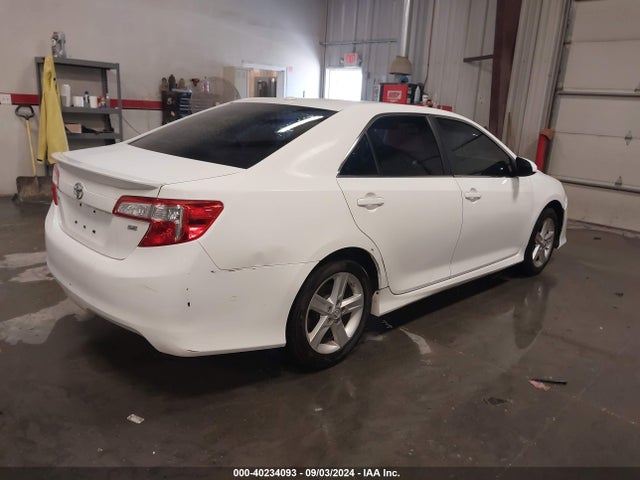 Toyota CAMRY SE 2014 4T1BF1FKXEU780610 Image 4