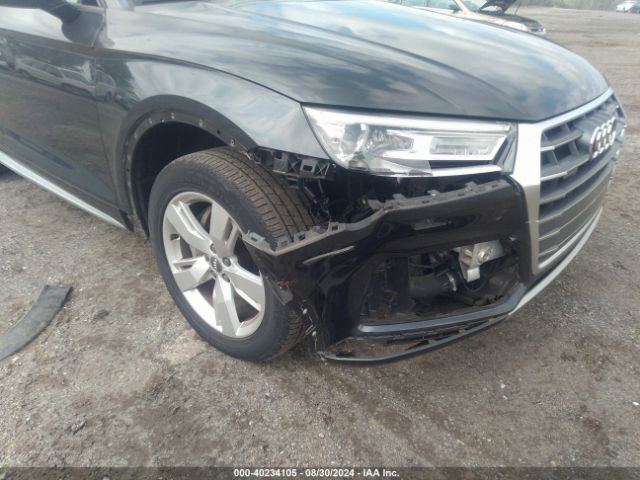 WA1ANAFY5J2213793 Audi Q5 2.0t Premium/2.0t Tech Premium