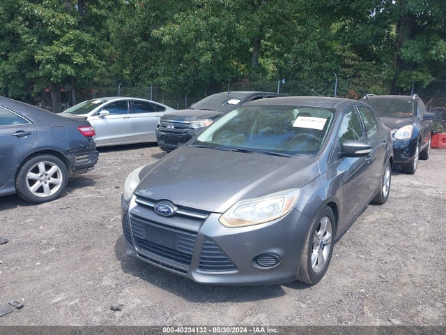 Ford FOCUS SE 2014 1FADP3F27EL152585 Image 2