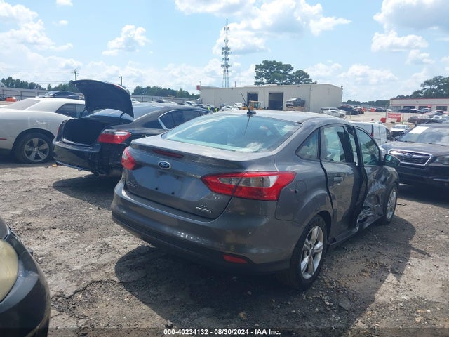 Ford FOCUS SE 2014 1FADP3F27EL152585 Image 4