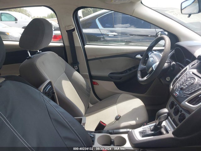 Ford FOCUS SE 2014 1FADP3F27EL152585 Image 5