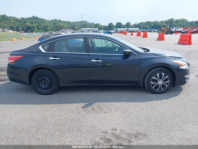 Nissan Altima 2.5 S 2015 1N4AL3AP7FC169244 Image 13