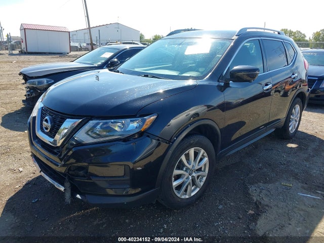 Nissan ROGUE SV 2017 5N1AT2MV1HC738540 Image 2