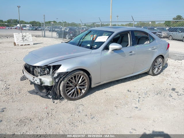 Lexus IS 250 2015 JTHCF1D25F5019621 Image 2