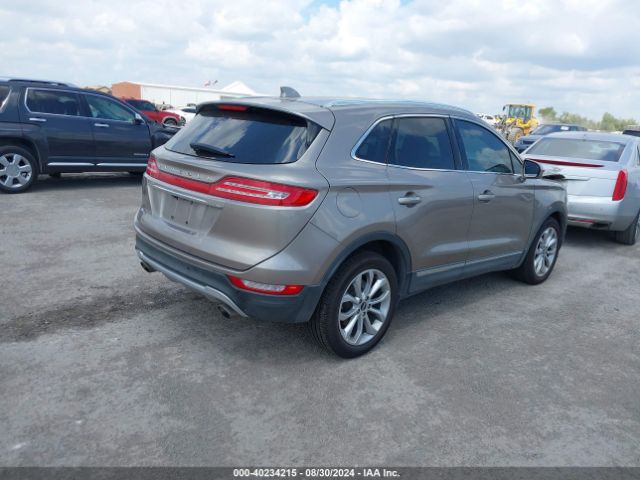 5LMCJ2C92KUL51139 Lincoln MKC SELECT