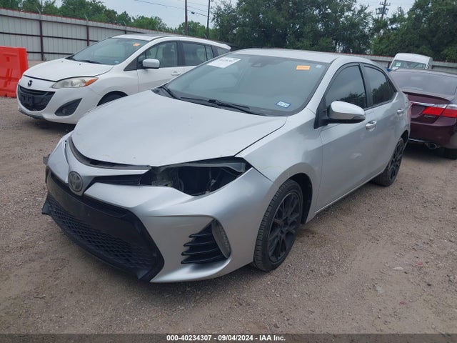Toyota Corolla Se Special Edition 2017 5YFBURHE1HP607284 Image 2