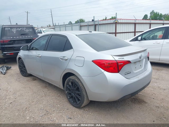 Toyota Corolla Se Special Edition 2017 5YFBURHE1HP607284 Image 3