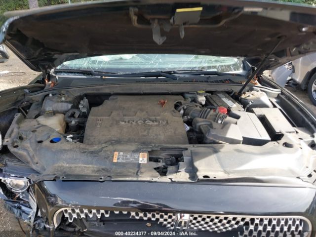 1LN6L9SK9H5620375 Lincoln Continental Select