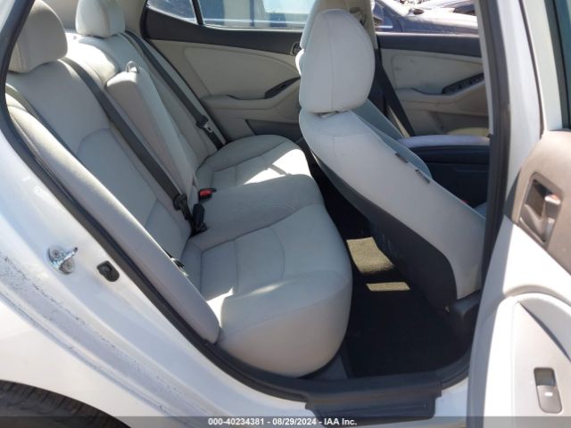 5XXGM4A72EG342741 KIA Optima Lx