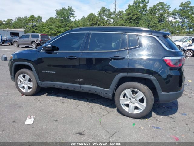 3C4NJDBB8NT105422 Jeep Compass Latitude 4x4