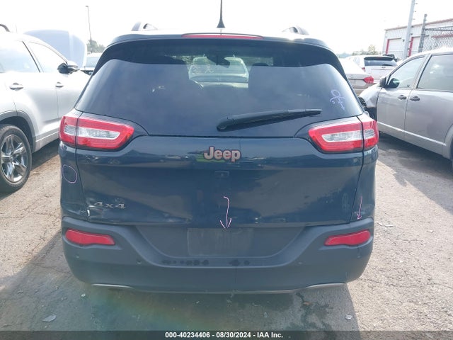 1C4PJMCB3HW565481 Jeep Cherokee 75th Anniversary Edition 4x4