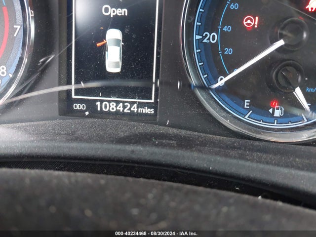 Toyota COROLLA SE 2018 2T1BURHE6JC977880 Image 15