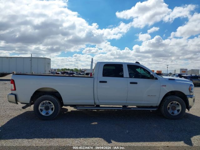 3C6UR5HJ0KG551407 RAM 2500 Tradesman  4x4 8' Box