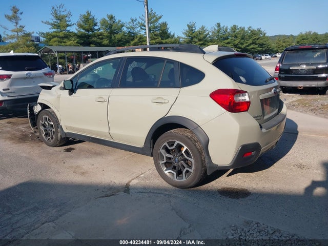 Subaru Crosstrek 2.0i Premium 2017 JF2GPADC7H8218925 Image 3