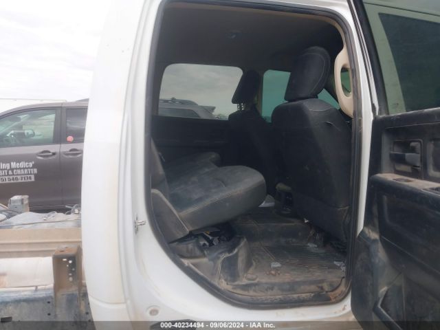 3C7WR5HJ9LG118366 RAM 2500 Tradesman  4x4 8' Box
