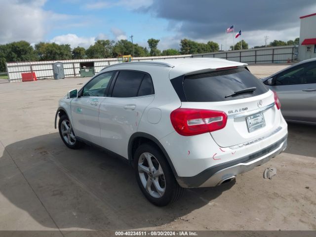 WDCTG4EB9KU014303 Mercedes-Benz GLA 250