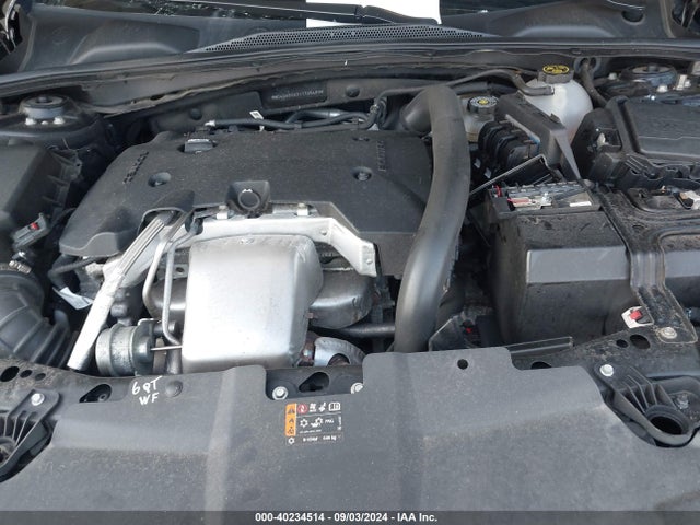 W04GV8SX9J1135489 Buick Regal Tourx Essence