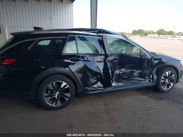 W04GV8SX9J1135489 Buick Regal Tourx Essence