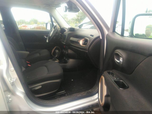 ZACCJBBT9GPE39585 Jeep Renegade Latitude