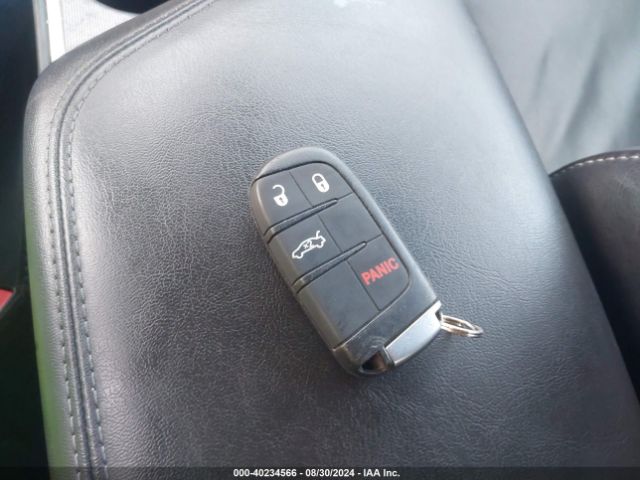 2C3CDZBT0FH878274 Dodge Challenger R/t Plus