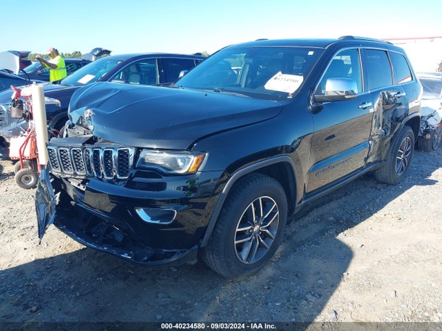 1C4RJEBG3JC131483 Jeep Grand Cherokee Limited 4x2