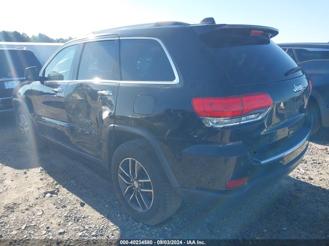 1C4RJEBG3JC131483 Jeep Grand Cherokee Limited 4x2