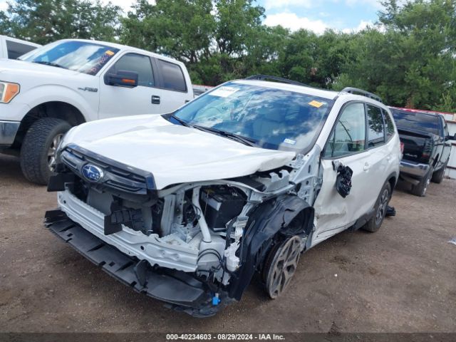 JF2SKAEC9PH422129 Subaru Forester Premium