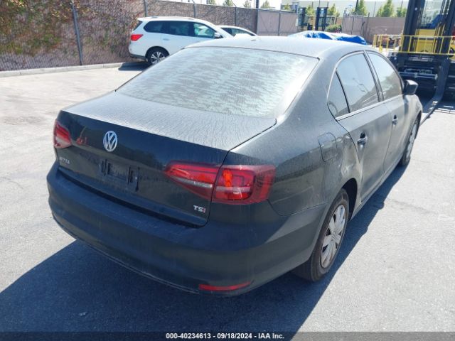 3VW267AJ8GM213404 Volkswagen Jetta 1.4t S