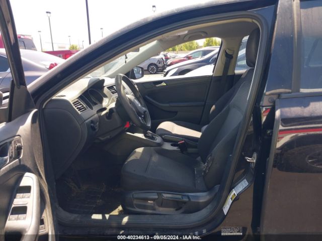 3VW267AJ8GM213404 Volkswagen Jetta 1.4t S