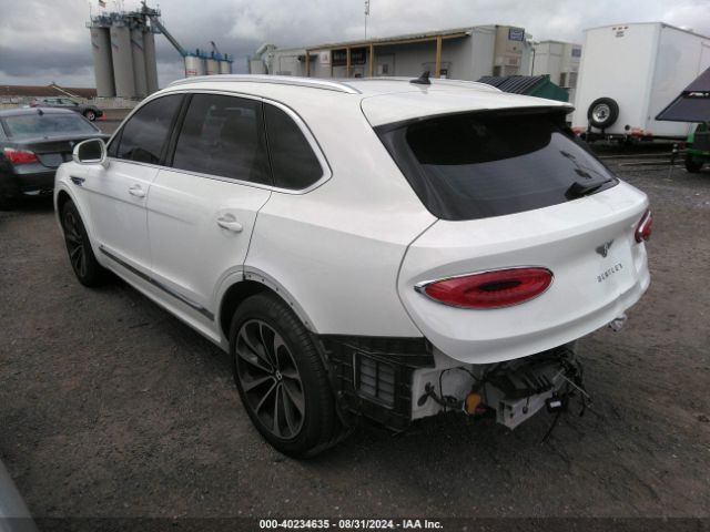 2022 BENTLEY BENTAYGA SJAAM2ZV8NC017235 Photo 2